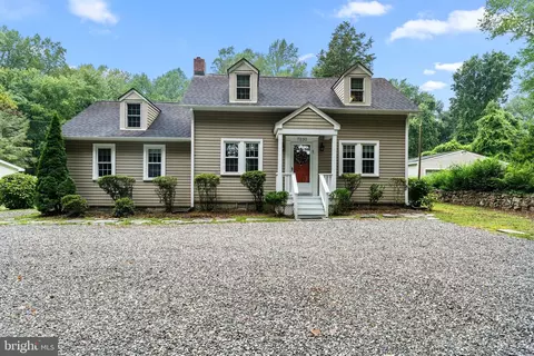 7230 Duval Ave, Gloucester, VA 23061