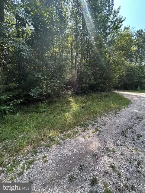 00 Runninghorse Ln, Gloucester, VA 23061 photo 2