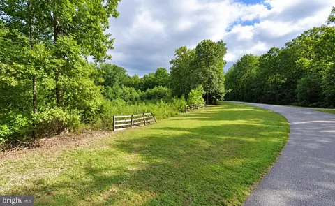 0 Mitchell Rd, Saluda, VA 23149 photo 2