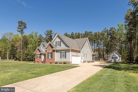 302 Hillsway Dr, Ashland, VA 23005