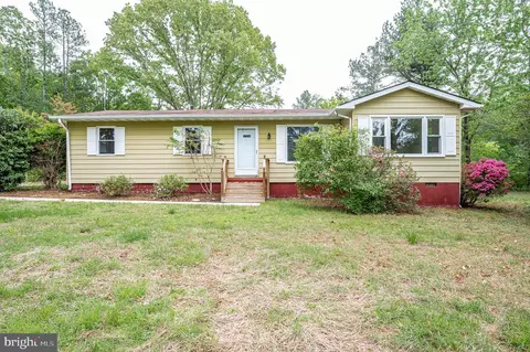 17104 Gun Barrel Rd, Montpelier, VA 23192