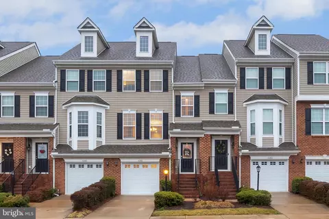 10282 Ibis Dr, Ashland, VA 23005