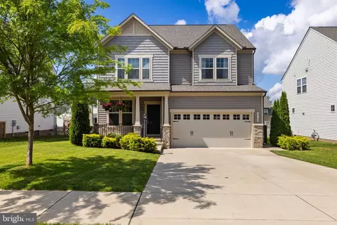 10780 Providence Woods Ln, Ashland, VA 23005