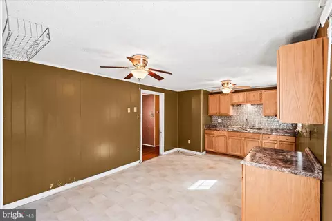 17035 Annfield Rd, Beaverdam, VA 23015 photo 5