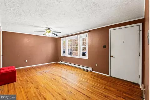 17035 Annfield Rd, Beaverdam, VA 23015 photo 3