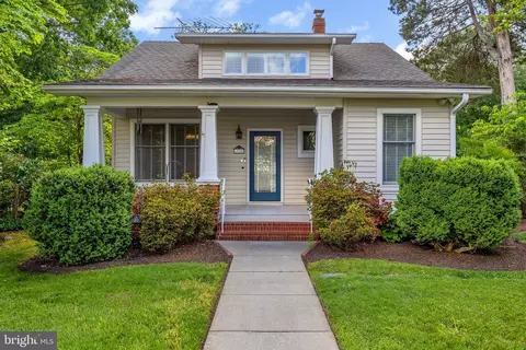104 Chapman St, Ashland, VA 23005