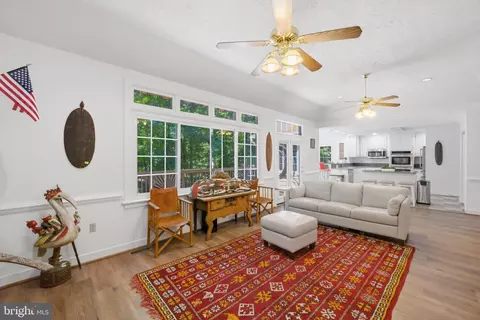 8267 Hanover Grove Blvd, Mechanicsville, VA 23111