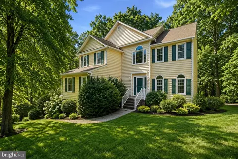 8267 Hanover Grove Blvd, Mechanicsville, VA 23111