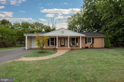 1182 Dale Cir, Harrisonburg, VA 22801