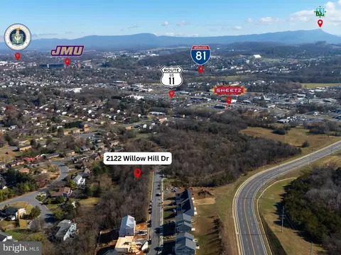 2122 Willow Hill Dr, Harrisonburg, VA 22801