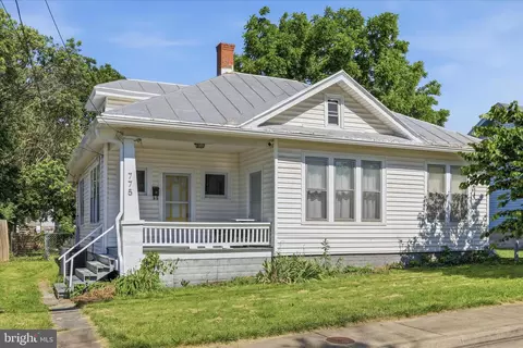775 Collicello St, Harrisonburg, VA 22802