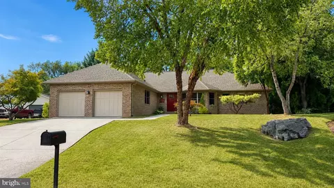 1039 Stuart St, Harrisonburg, VA 22802