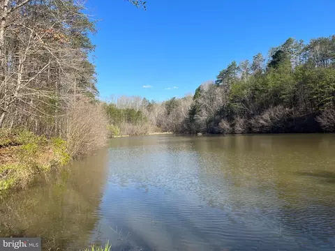230 Kilby Rd, Martinsville, VA 24112 photo 9