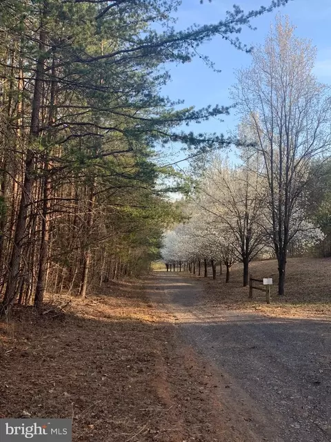 230 Kilby Rd, Martinsville, VA 24112 photo 13