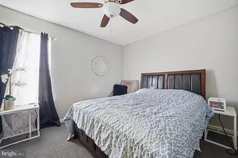 Bedroom - 24 Kettering Ln, Hampton, VA 23666 photo 2 of 4