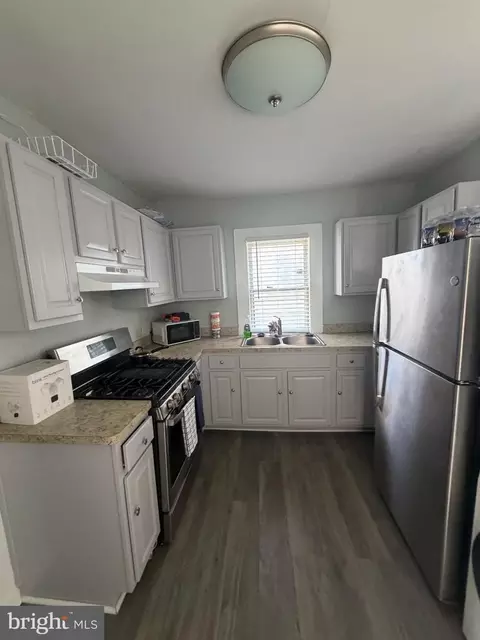 1114 N Mallory St, Hampton, VA 23663 photo 4