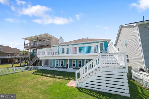 Exterior - 106 Lighthouse Dr, Hampton, VA 23664 photo 6 of 6
