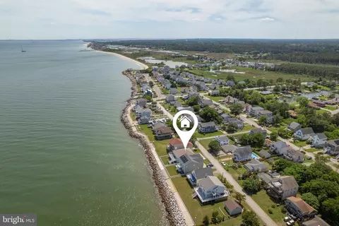 View/Area - 106 Lighthouse Dr, Hampton, VA 23664 photo 3 of 9