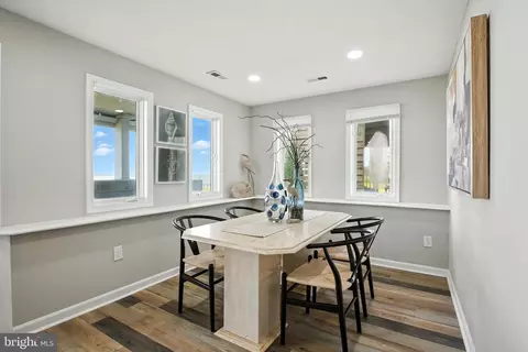 Dining - 106 Lighthouse Dr, Hampton, VA 23664 photo 1 of 3