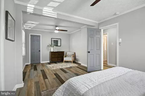 Bedroom - 106 Lighthouse Dr, Hampton, VA 23664 photo 2 of 9