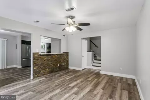 Living - 1432 Granada Ct, Hampton, VA 23630 photo 2 of 3