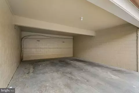 Exterior - 1432 Granada Ct, Hampton, VA 23630 photo 3 of 3