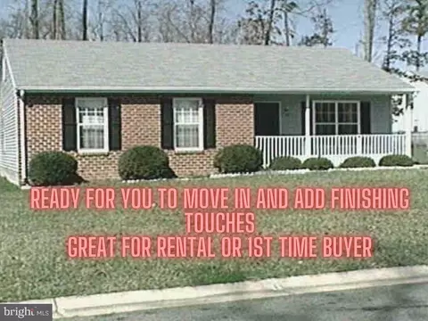 3808 Korth Ln, Richmond, VA 23223