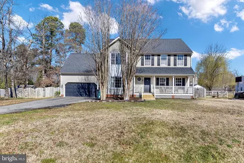 832 Francis Rd, Glen Allen, VA 23059