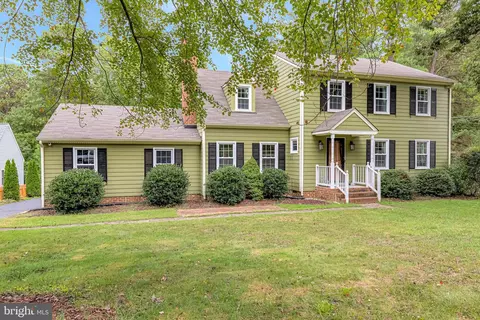 10600 Cloister Dr, Henrico, VA 23238