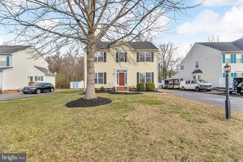 625 Robcurn Dr, Richmond, VA 23223