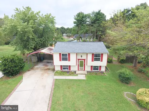 5109 Bending Branch Dr, Richmond, VA 23223