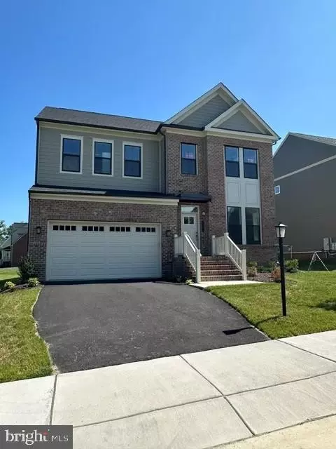 11572 Chapman Mill Dr, Glen Allen, VA 23060
