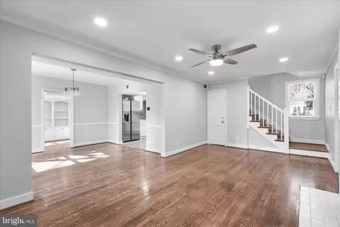 5806 S Crestwood Ave, Richmond, VA 23226