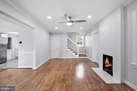 5806 S Crestwood Ave, Richmond, VA 23226