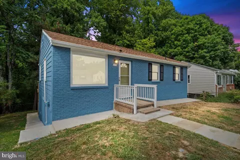 2334 Maclin Cir, Hopewell, VA 23860