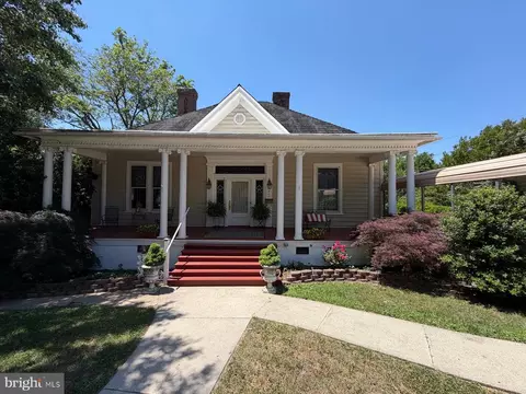 804 Grove Ave, South Boston, VA 24592