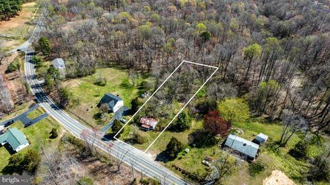 4192 Caledon Rd, King George, VA 22485