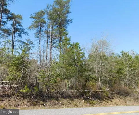 35-81 C Stoney Knoll Rd, King George, VA 22485