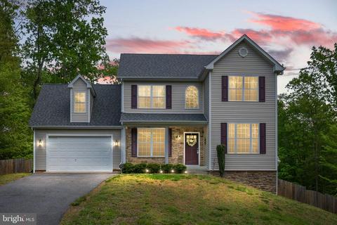 9365 Chaps Dr, King George, VA 22485