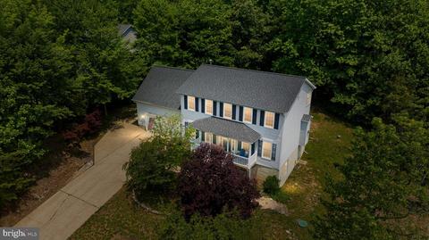 8337 Reagan Dr, King George, VA 22485