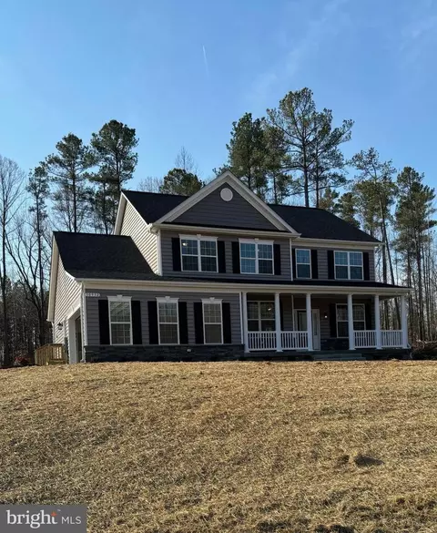 10932 Wisteria Ln, King George, VA 22485