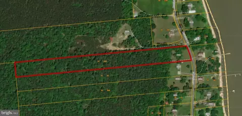 3174 Roseland Rd, King George, VA 22485