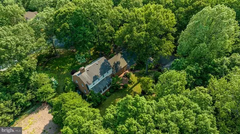 8276 Oak Wood Dr, King George, VA 22485