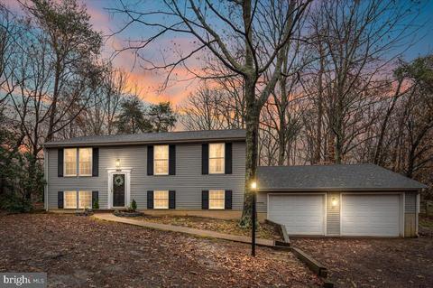 10385 Roosevelt Dr, King George, VA 22485