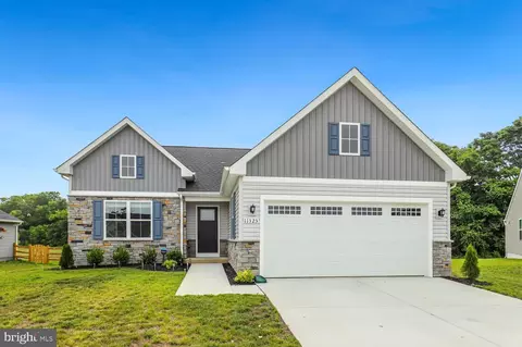 11323 Shamrock Ln, King George, VA 22485