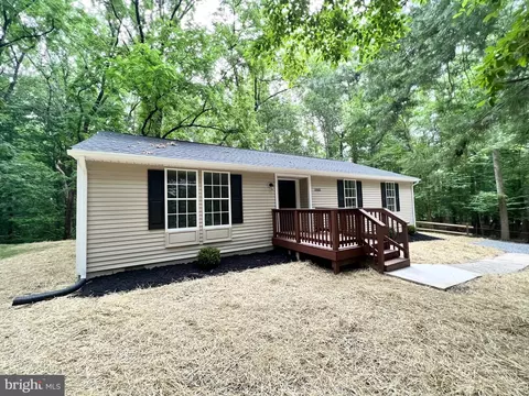 10099 Constitution Cir, King George, VA 22485