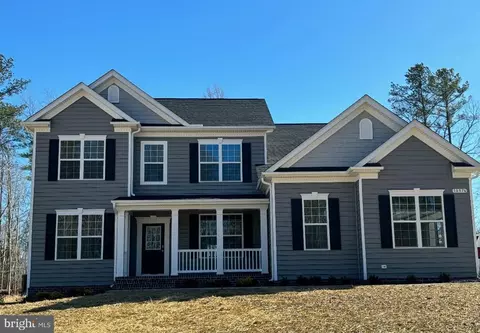 10876 Wisteria Ln, King George, VA 22485