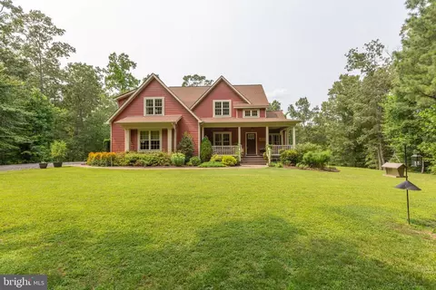 9374 Sandy Beach Ln, King George, VA 22485