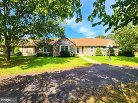 13092 Pullen Loop, King George, VA 22485