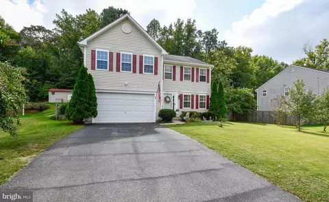 8951 Mullen Rd, King George, VA 22485